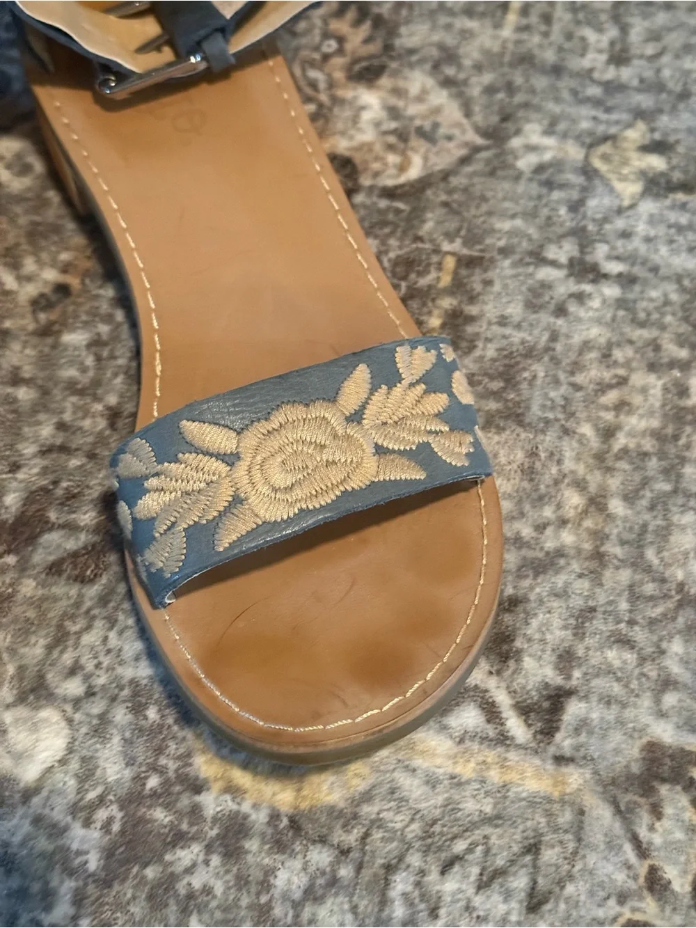 👡 Latigo Women’s Floral Embroidered Sandals in Denim Blue Leather Size 11